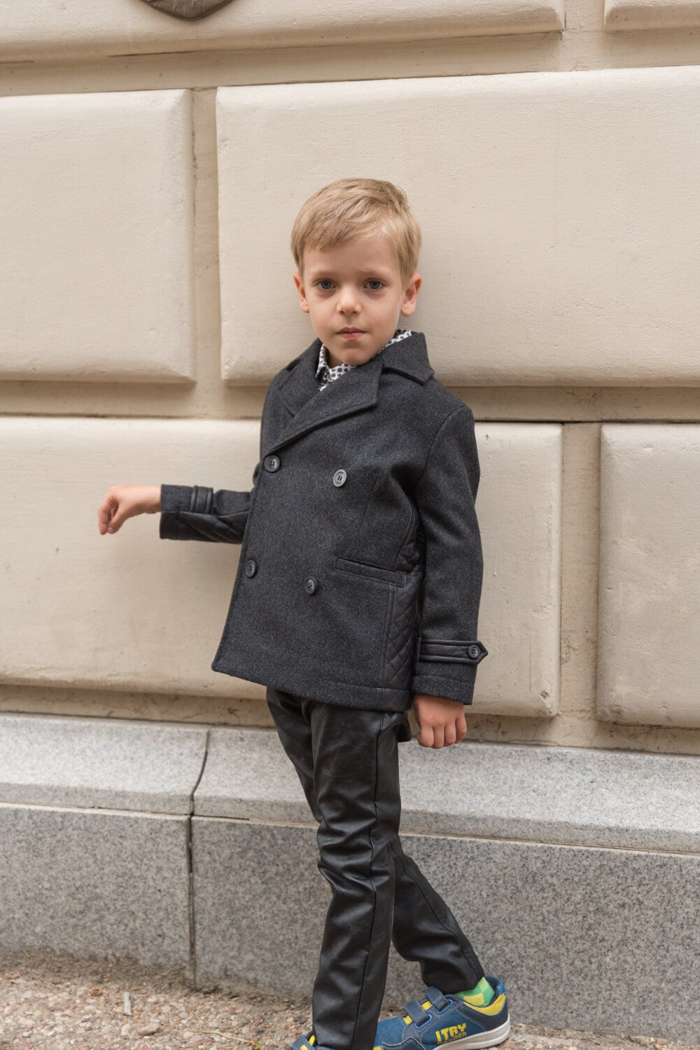 Boys double breasted short wool coat, Stylish pea coat winter boys outfit, Wool blazer coat toddler trendy wool peacoat, Cropped winter coat