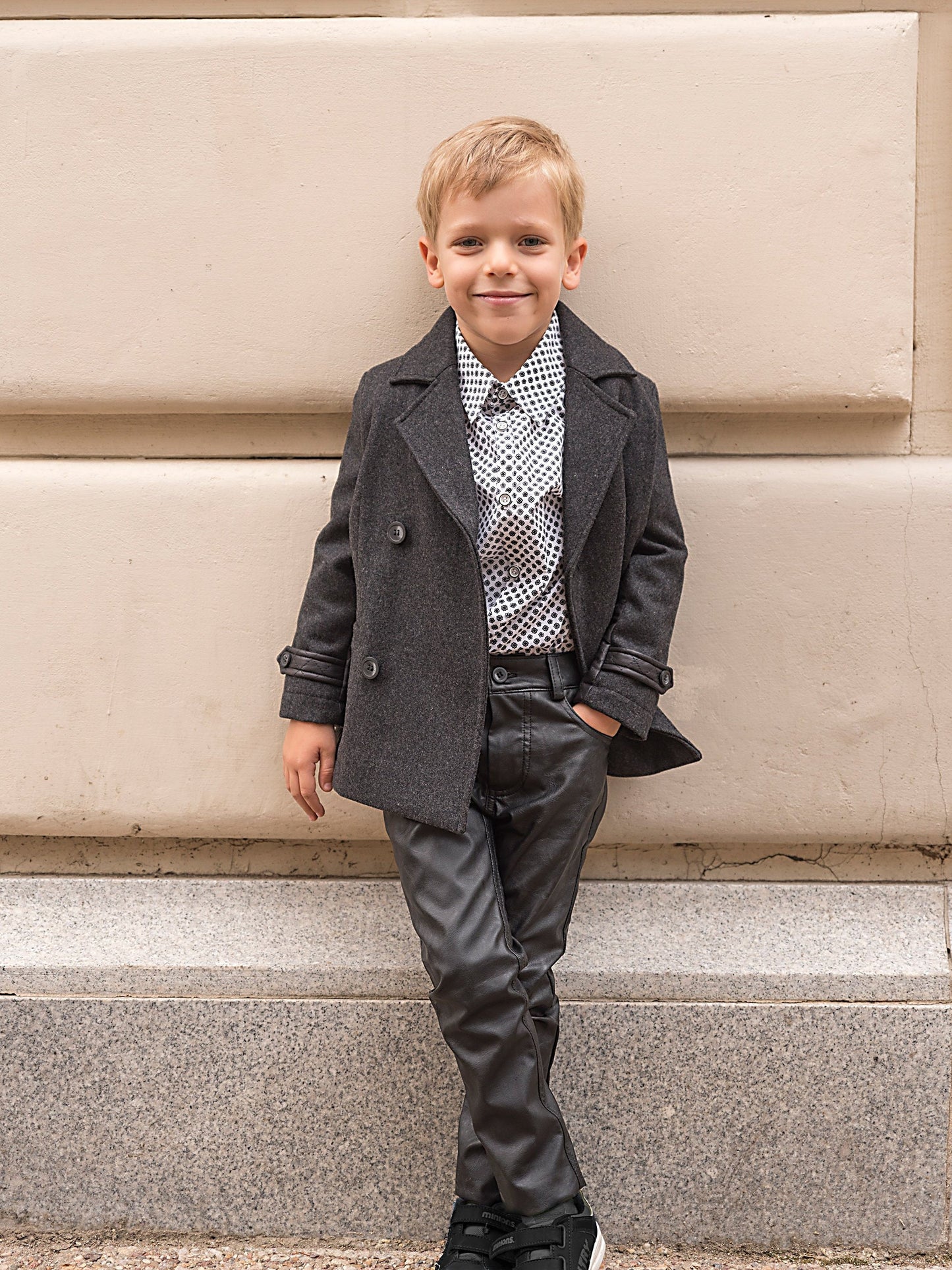 Boys double breasted short wool coat, Stylish pea coat winter boys outfit, Wool blazer coat toddler trendy wool peacoat, Cropped winter coat