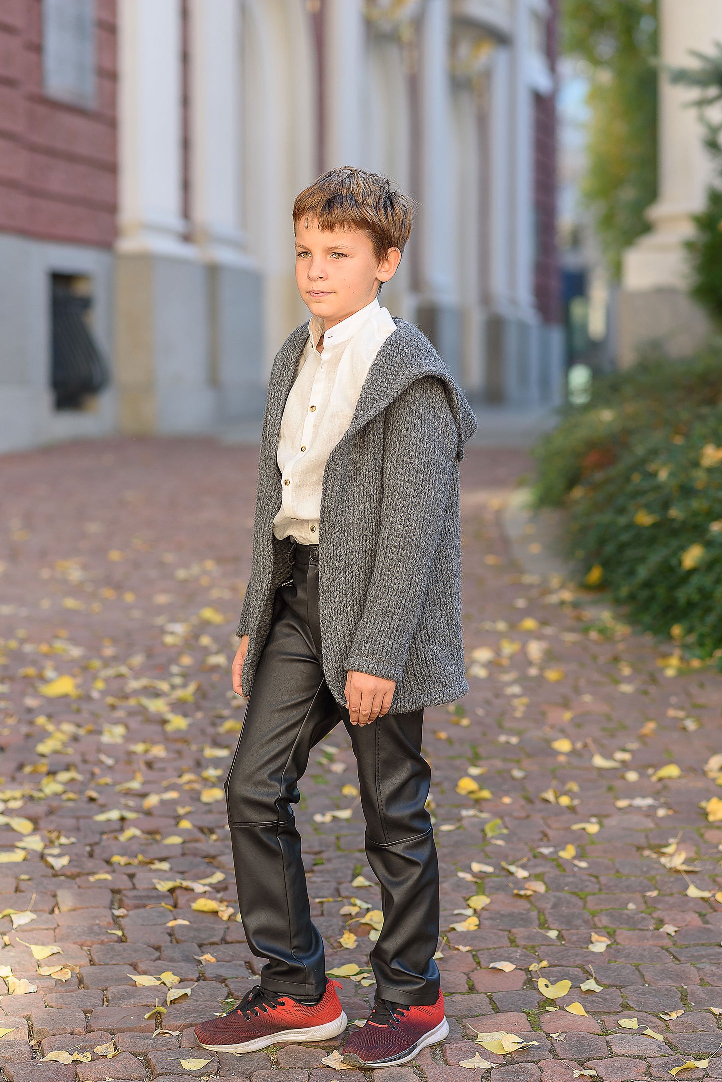 Hooded chunky knitted cardigan sweater kids/ Charcoal Hand knitted sweater wool coat toddler/ Oversized hand knit sweater slouchy cardigan