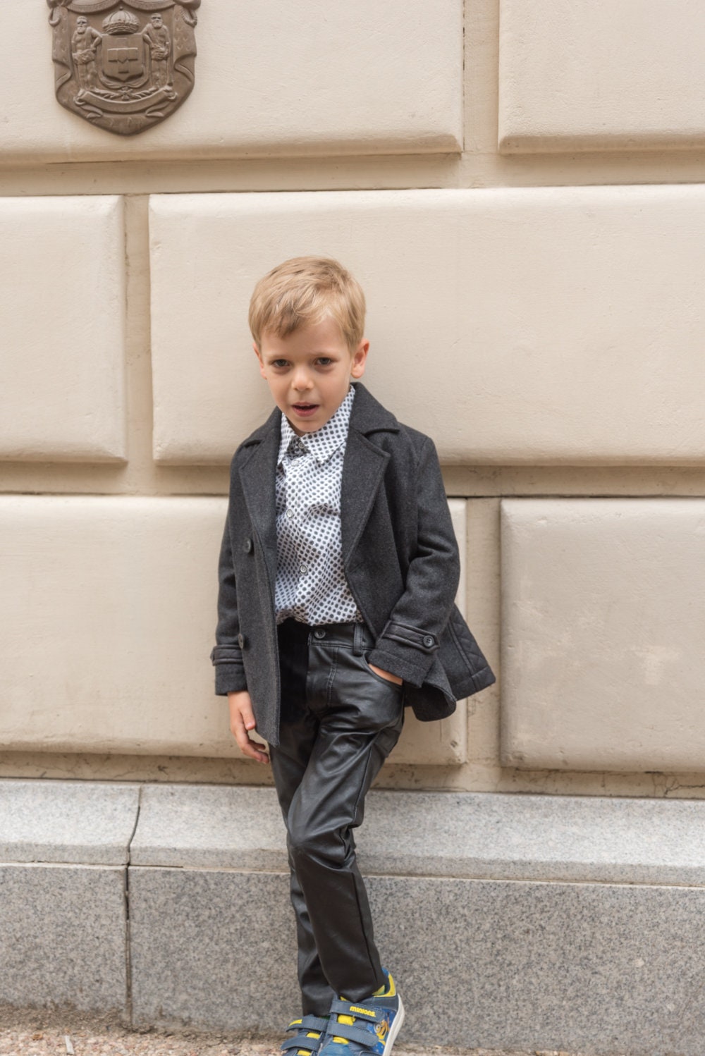 Boys double breasted short wool coat, Stylish pea coat winter boys outfit, Wool blazer coat toddler trendy wool peacoat, Cropped winter coat