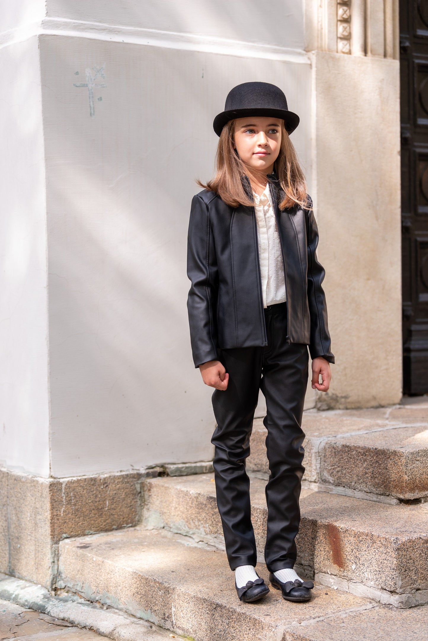 Black faux leather set for girls/ 2 piece faux leather pants and jacket outfit/ Fashionable outfit for toddlers/ Girls leather wear