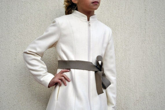 Girls long down coat/Trench coat/Long cape coat jacket/Toddler girl fit and flare coat/Kids wool coat/White coat/Dress coat/Warm girls coat
