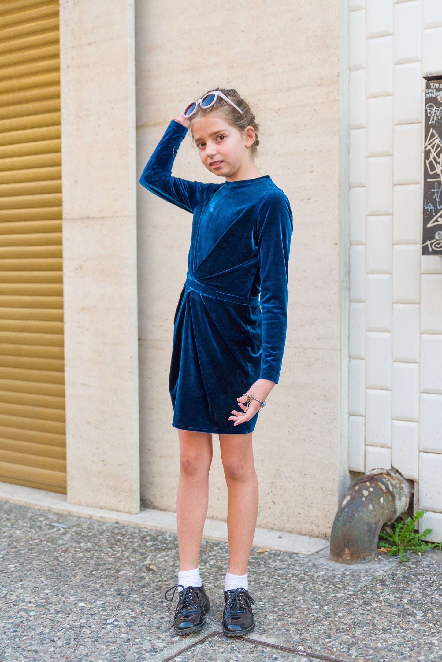 Girls velvet dress/Blue silk velvet dress/Formal dress children/Kids midi dress/Toddler girl shift dress/Soft party dress/Occasions outfit