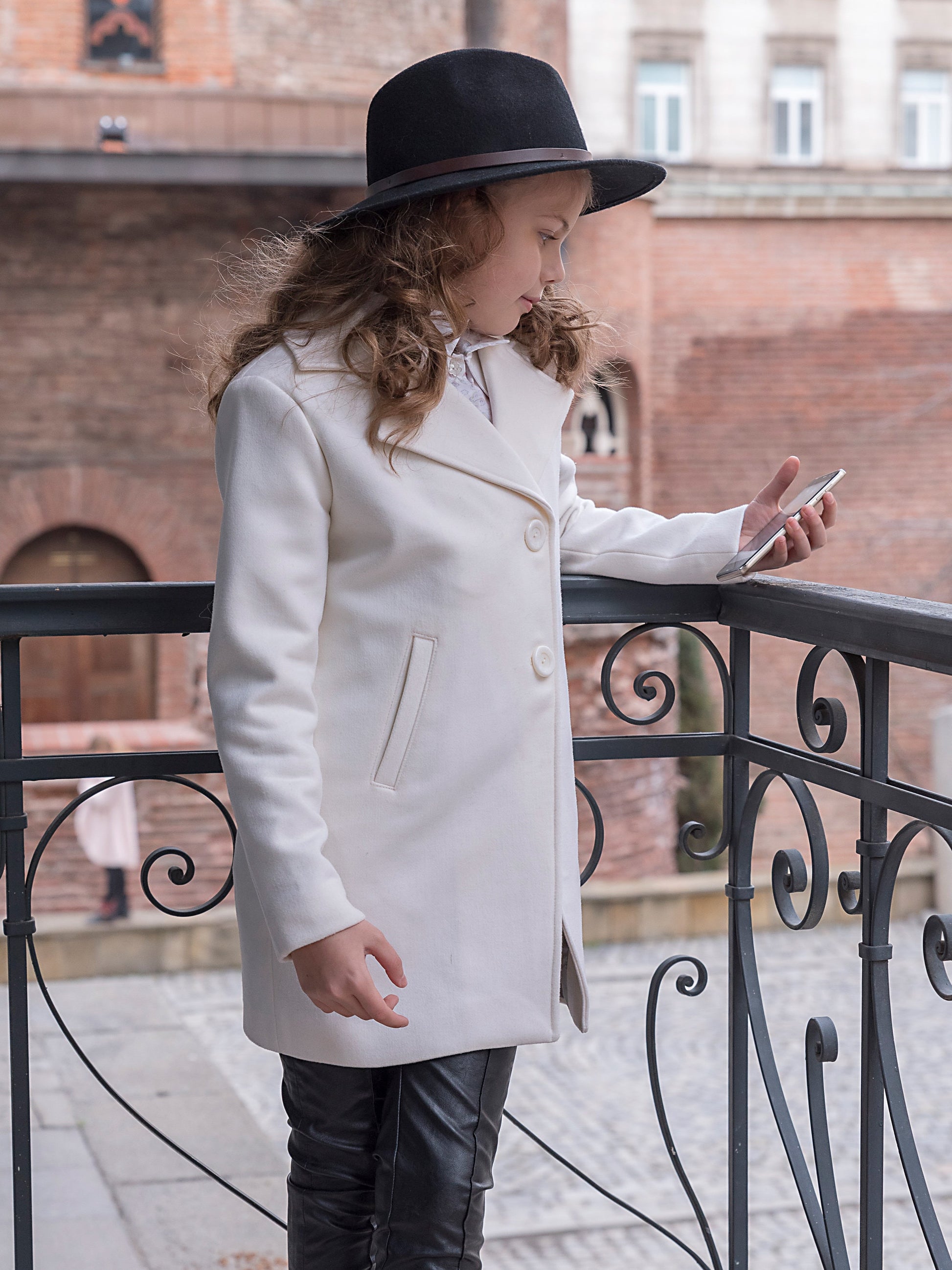 Winter wool coat for girls, White coat, Classic toddlers jacket Ivory wool blazer coat Trendy girls outfit, Stylish knee length coat kids