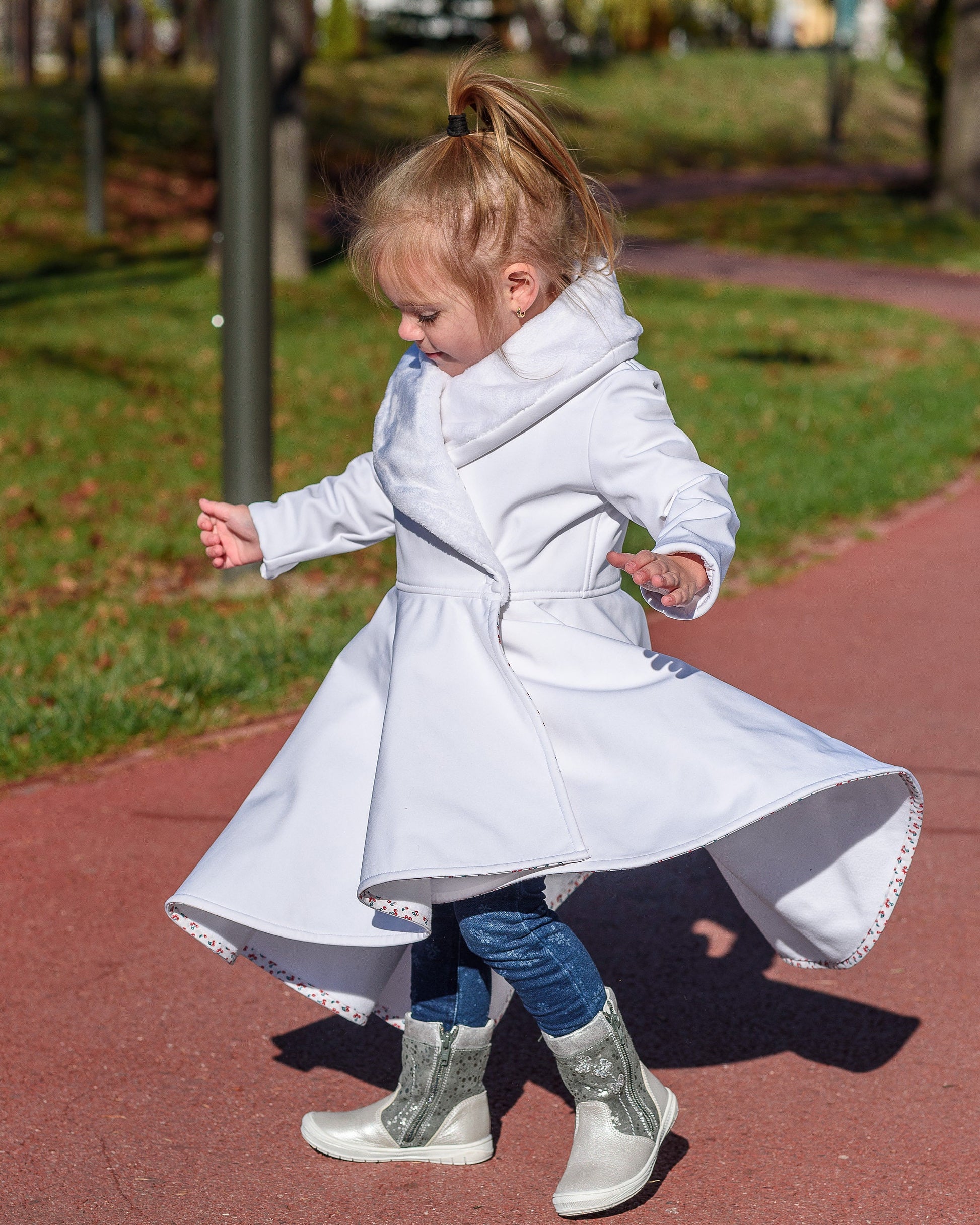 Girls coat, White long winter coat, Girls communion coat jacket, Long soft fleece coat, Wedding coat jacket toddlers, Toddler coat