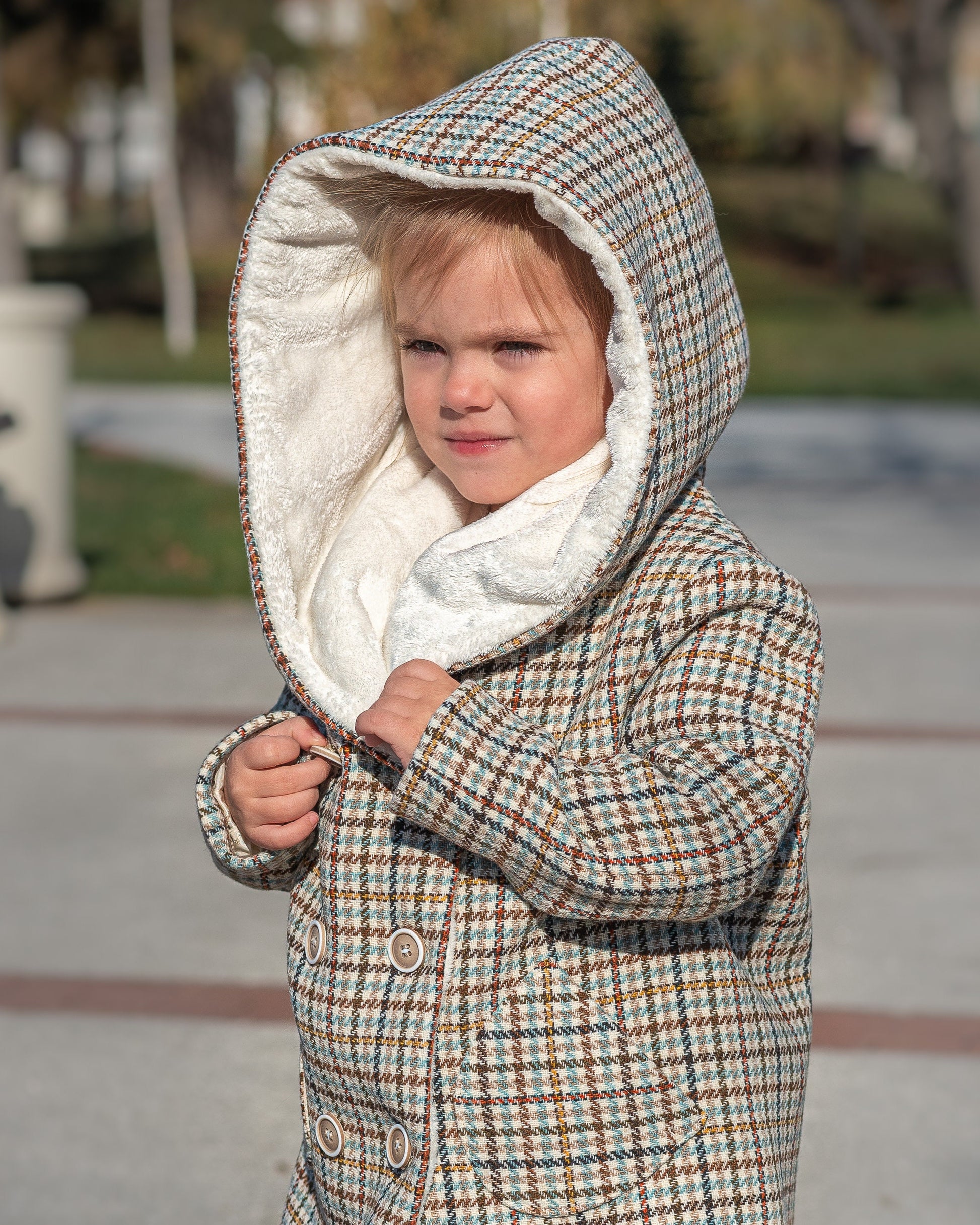 Hooded wool houndstooth coat girl jacket/ Tweed checked toddler coat large hood Kids wool plaid overcoat/ Square check tartan tweeted jacket