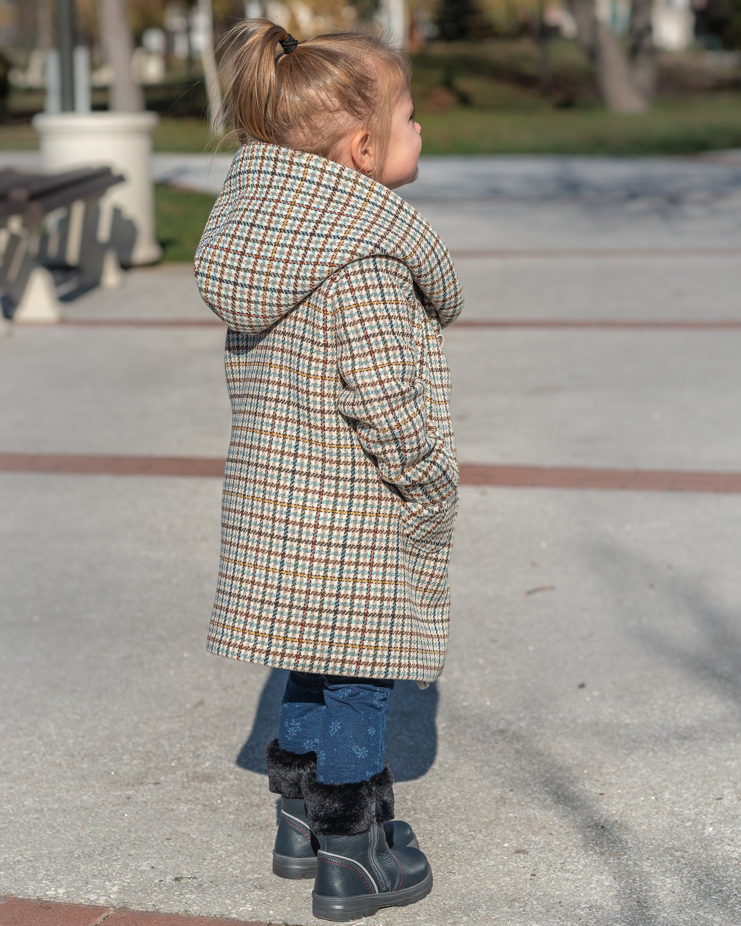 Hooded wool houndstooth coat girl jacket/ Tweed checked toddler coat large hood Kids wool plaid overcoat/ Square check tartan tweeted jacket