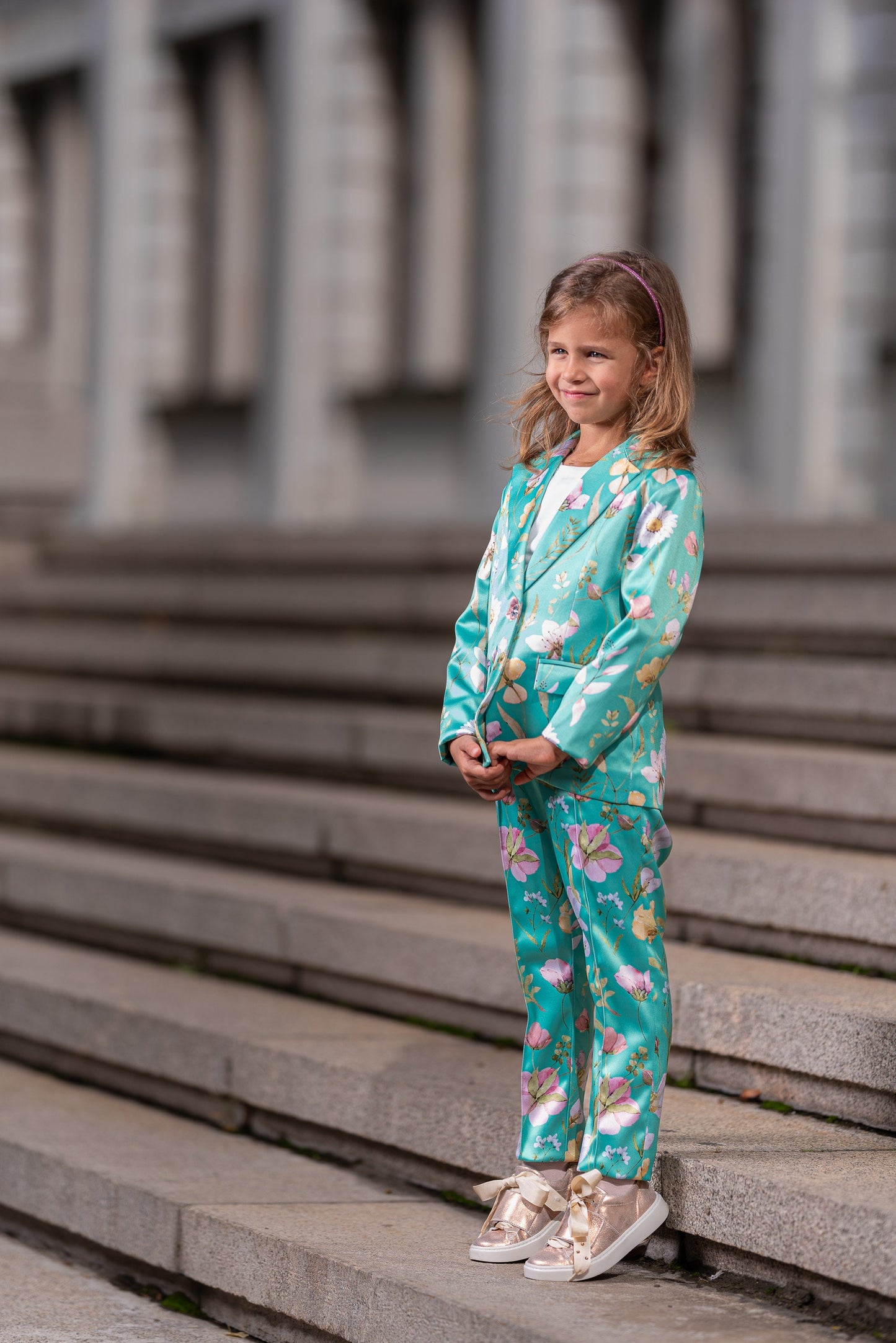 Flower printed satin girls outfit/ 2 piece suit formal wear toddler birthday/ Jacket and pants outfit for girls/ Designer formal wear