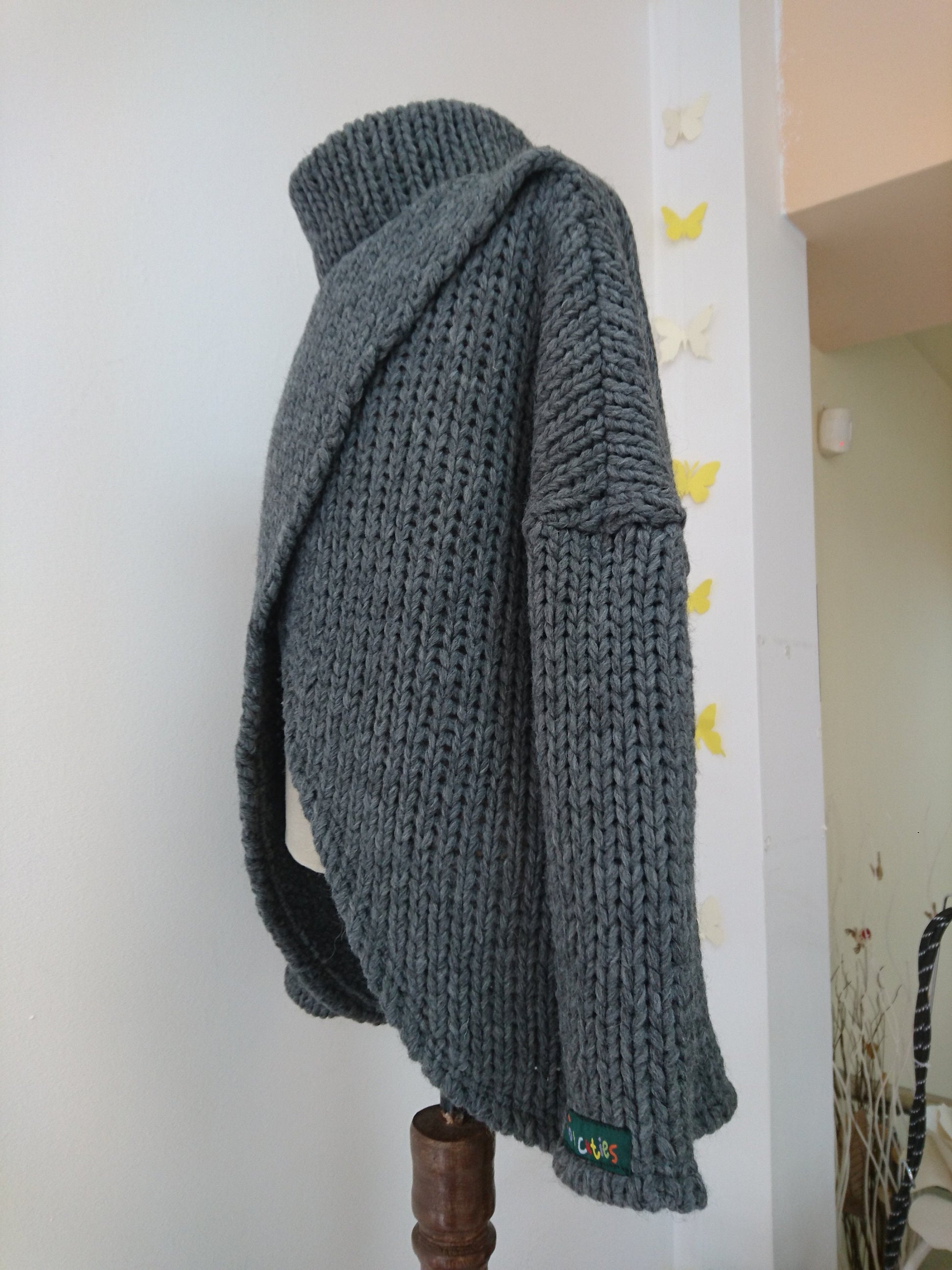 Girl wool sweater cardigan/ Chunky sweater/ Wool cape coat/ Kids wool cardigan/ Wrap cardigan/ Winter loose sweater/ Turtleneck cardigan