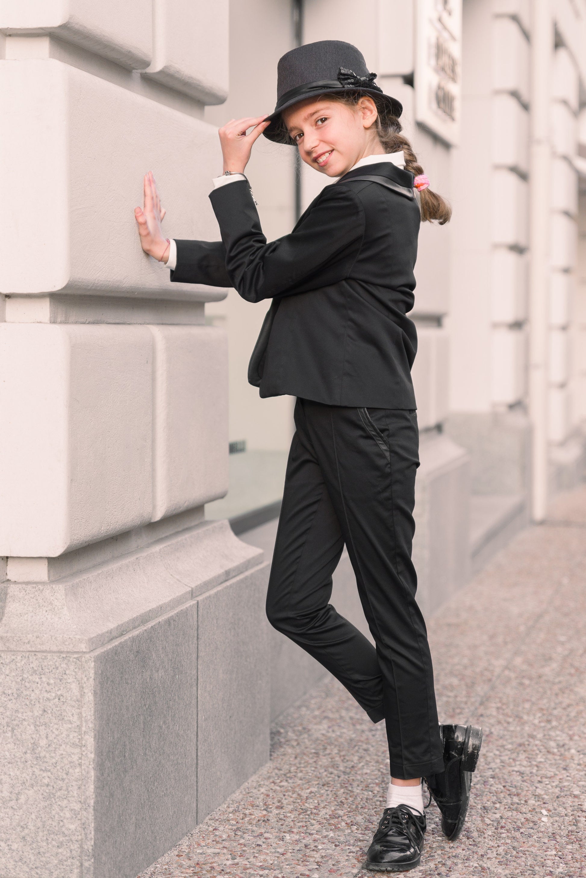 Black tuxedo suit girls/ Tailored toddler suit formal dress wear for girls/ Children formal wear/ Explicit clothing/ Ceremonial girl outfits