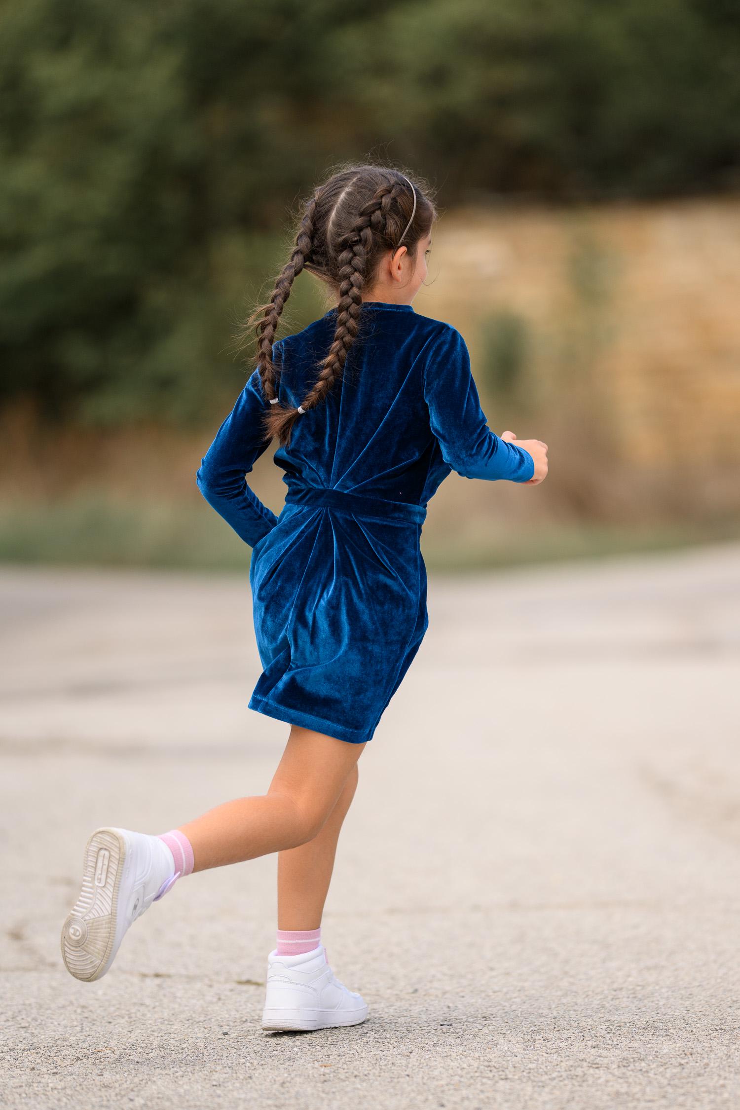 Girls velvet dress/Blue silk velvet dress/Formal dress children/Kids midi dress/Toddler girl shift dress/Soft party dress/Occasions outfit