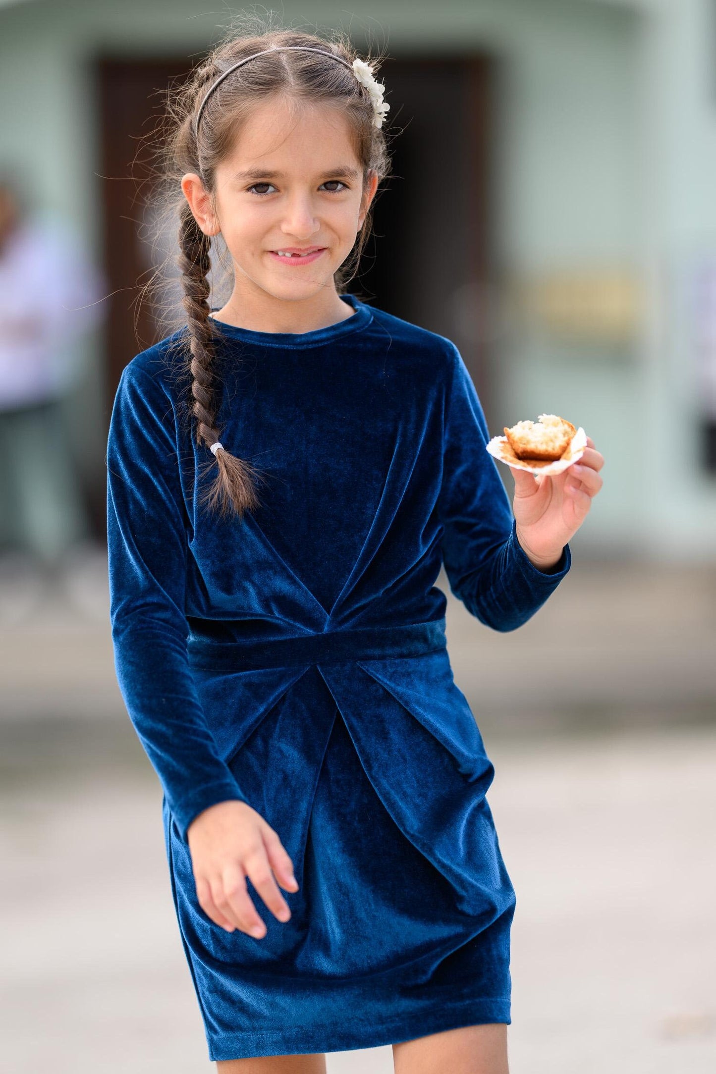 Girls velvet dress/Blue silk velvet dress/Formal dress children/Kids midi dress/Toddler girl shift dress/Soft party dress/Occasions outfit